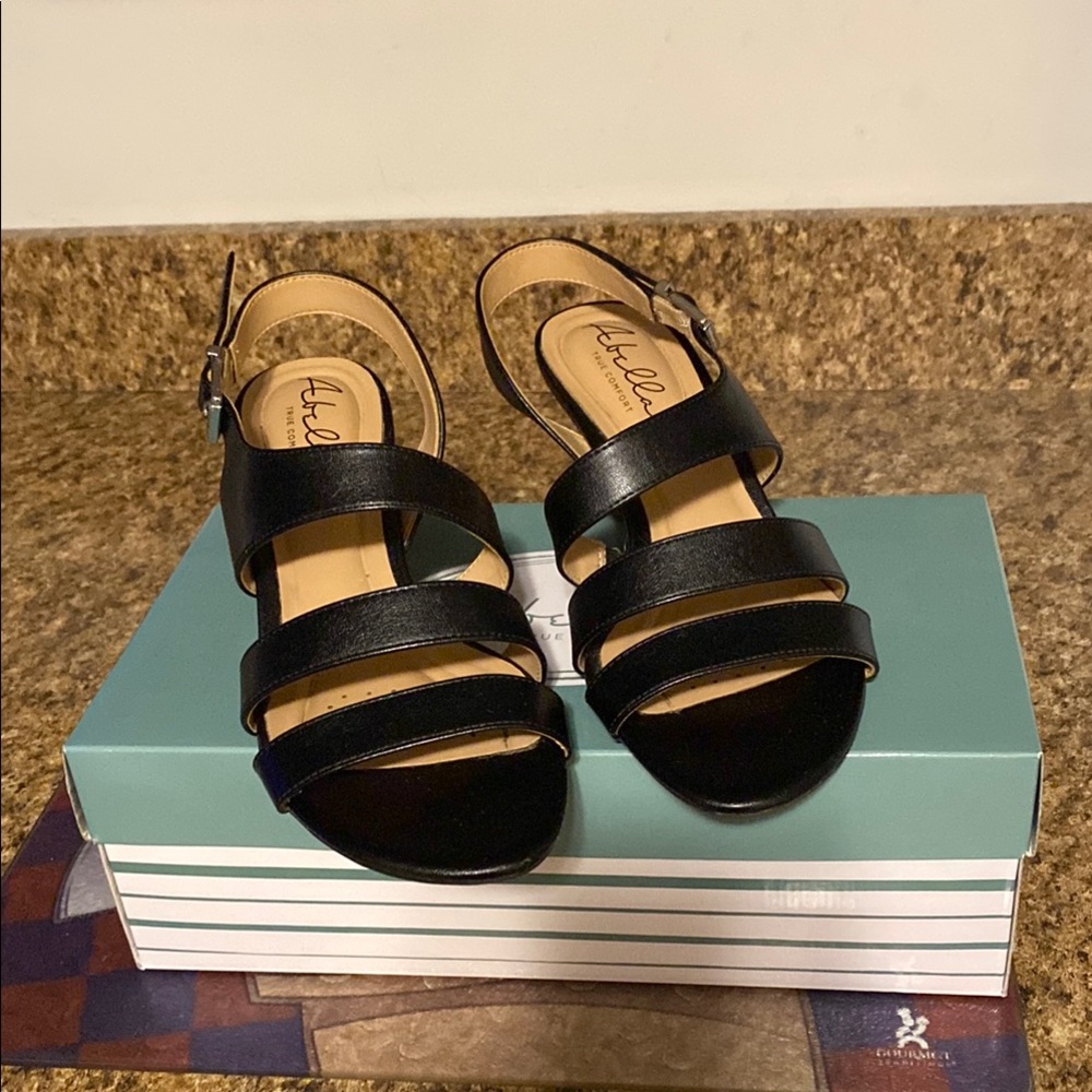 Abella Heeled Sandals - Picture 2 of 8